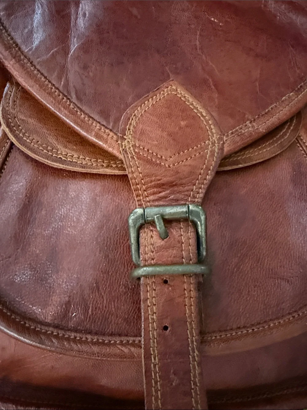 Vintage Brown Leather Crossbody Bag with Buckle Detail